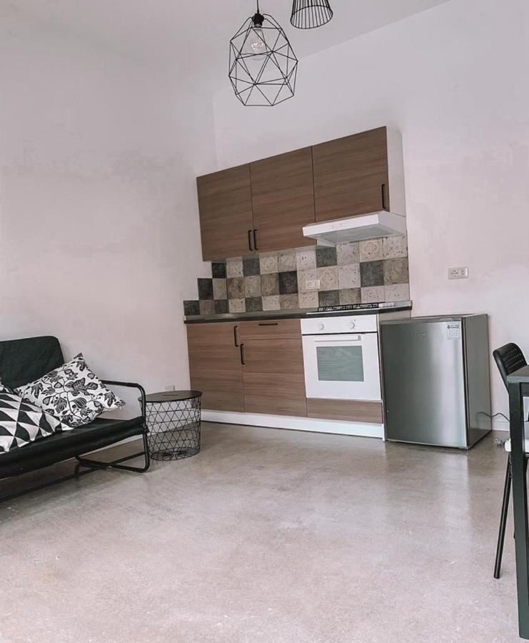 Appartamento Loft B&B Cecilia Porto SantʼElpidio エクステリア 写真